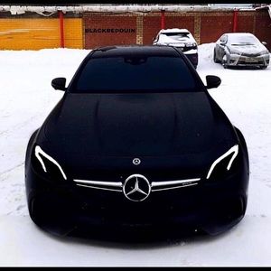 Meet your Posher, Anees